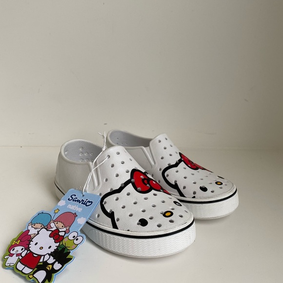native shoes hello kitty